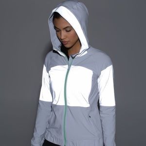Lululemon Light Speed Reflective Run Jacket, EUC 2